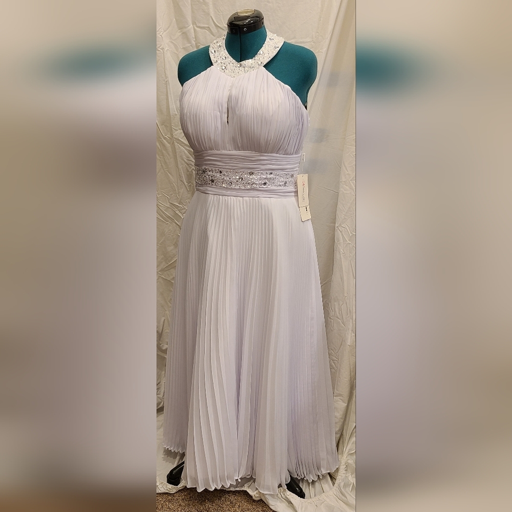 White Gown Prom Wedding Mingda's Dress NWT like Marilyn Monroe Halter Sequins